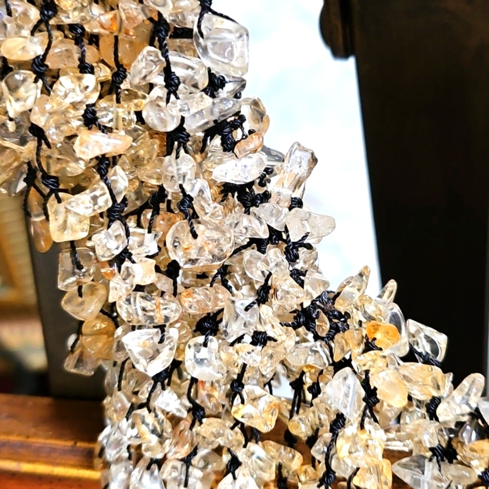 Pale Gold & Clear Chrystal Stones In A Bib Style  Statement Necklace